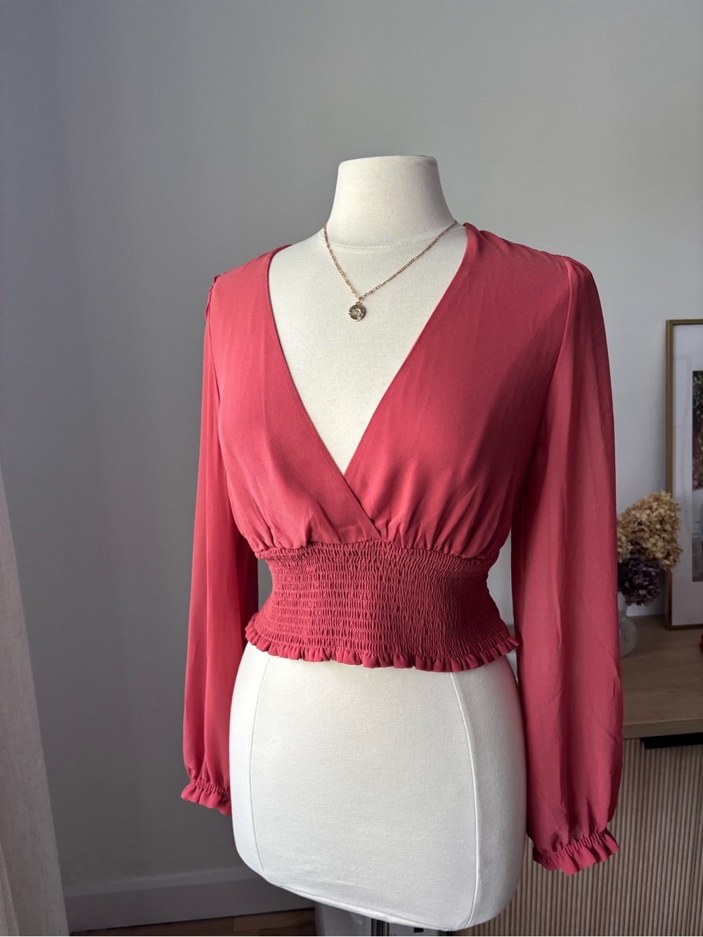 Aritzia Rose Pink Smocked Waist V-Neck Long Sleeve Sweater - Picture 2 of 2